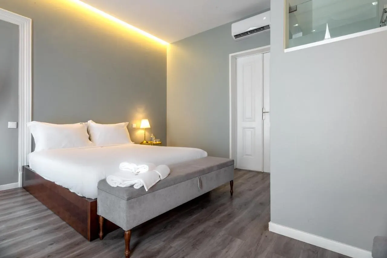 The Hygge Lisbon Suites - Estrela Bed & Breakfast