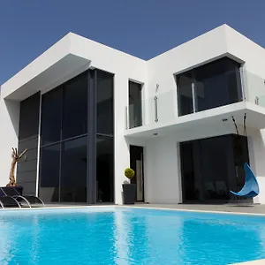 Holiday home Luxo & Conforto Calheta (Madeira)