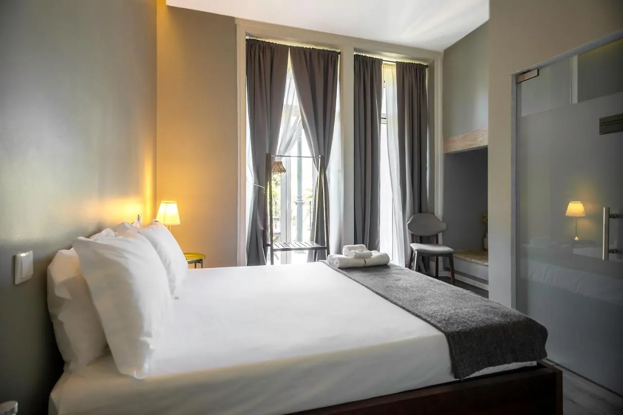 The Hygge Lisbon Suites - Estrela 3*,