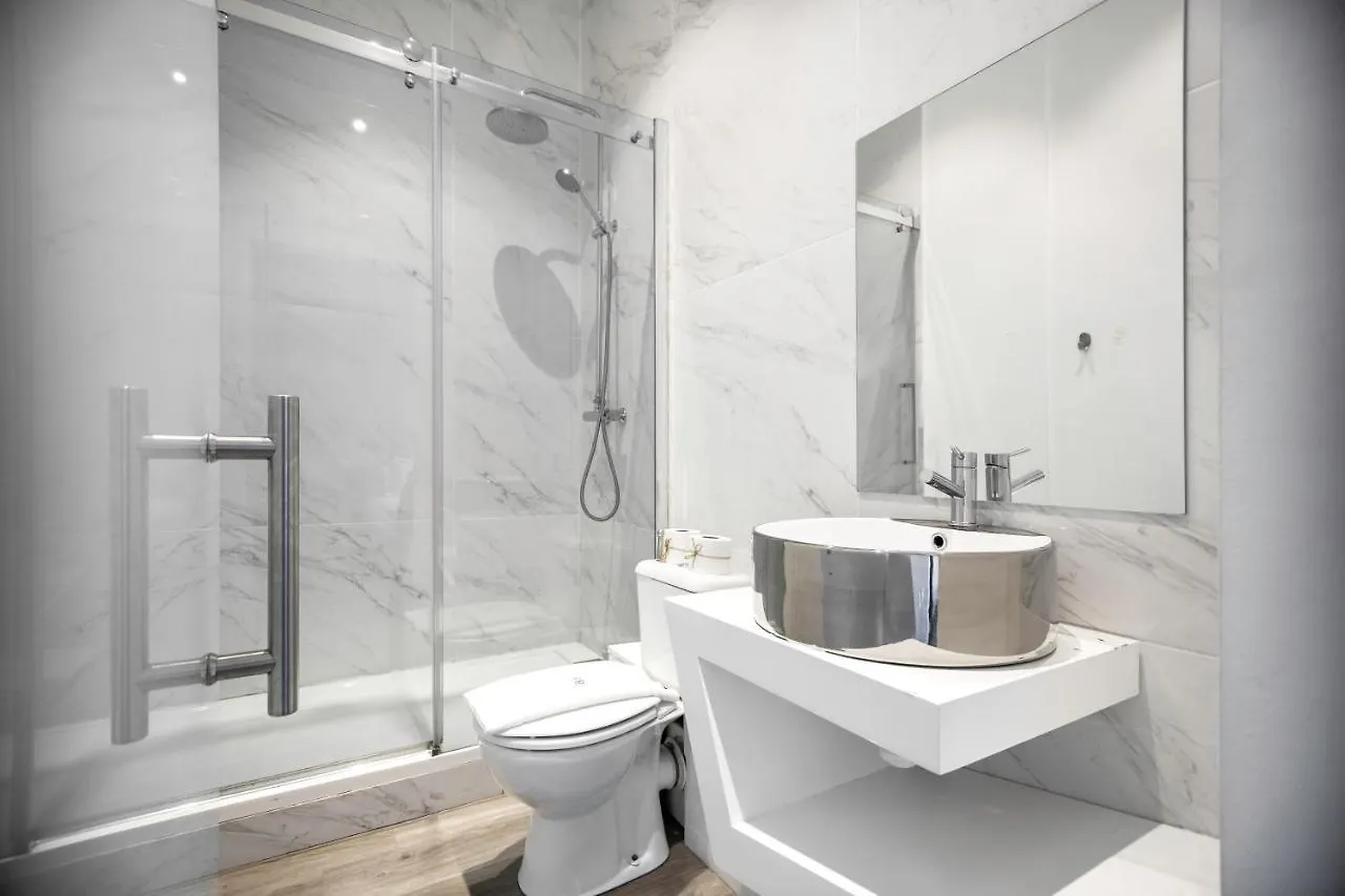 The Hygge Lisbon Suites - Estrela Bed & Breakfast