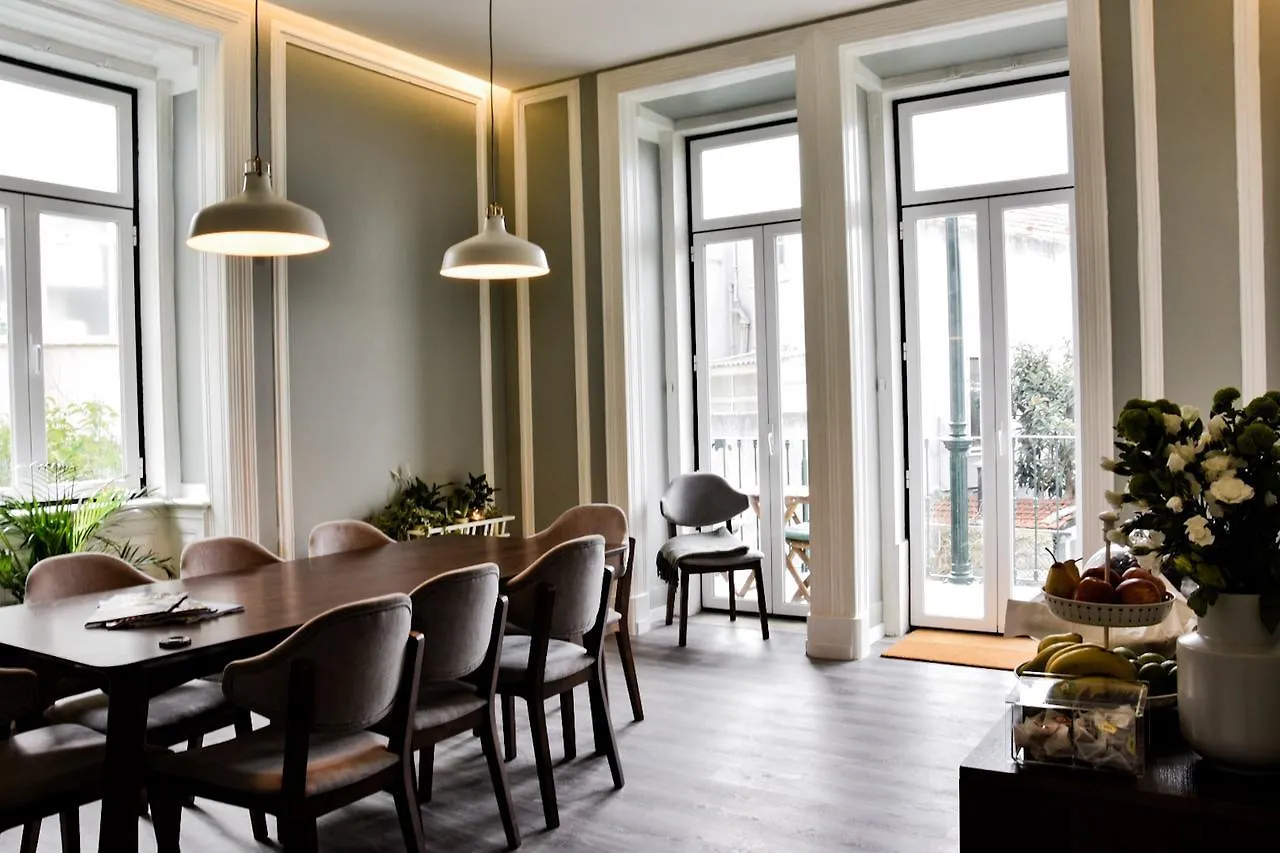 The Hygge Lisbon Suites - Estrela 3*,